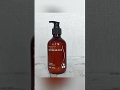 Este shampoo de própolis é enriquecido com essência de própolis de alta pureza