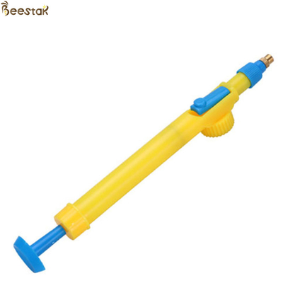 comprar Arma de pulverização de água de jardim de plástico sem garrafas para uso no jardim fabricação em linha